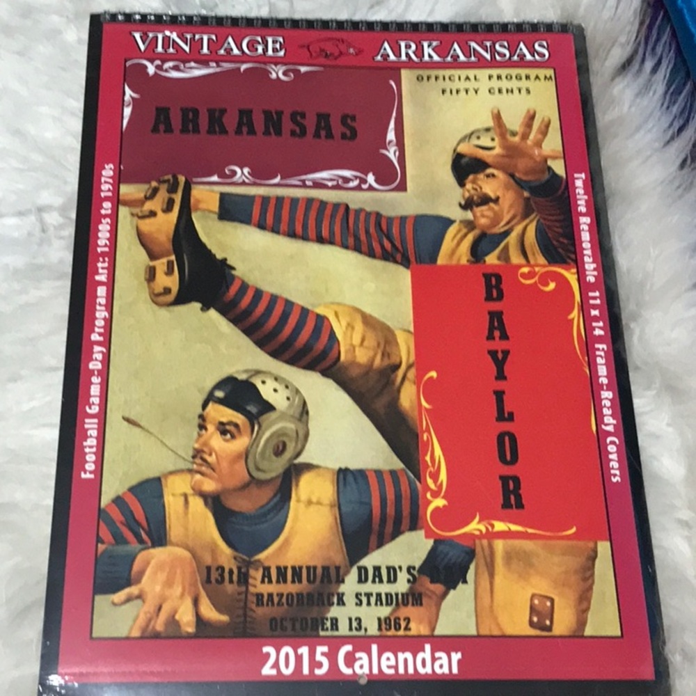 Factory sealed 2015 Arkansas Football Calendar 12 Frame Ready Covers 11x14 - Picture 1 of 11